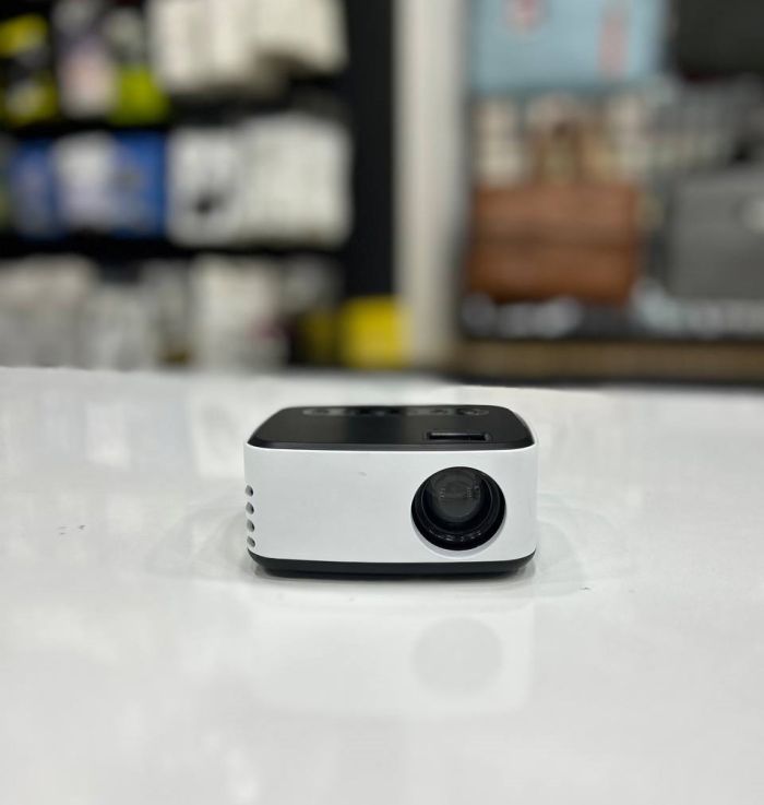 T20 Mini Projector