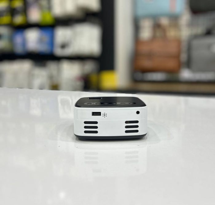 T20 Mini Projector