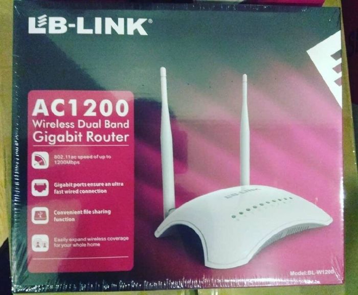 “Lb-Link BL-W1200 11AC 1200Mbps Wireless Dual Band Gigabit” router