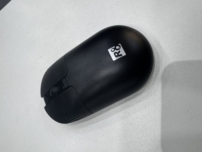 R8 1720 Dual Mode Wireless & Bluetooth Mouse